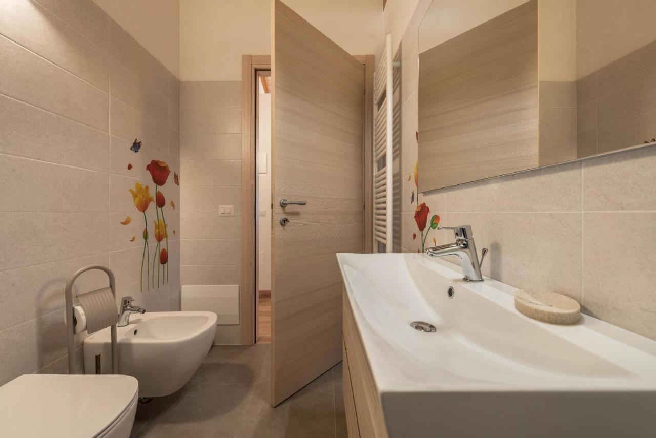 Nonno Bigi Tulipano Apartment Tremosine ภายนอก รูปภาพ