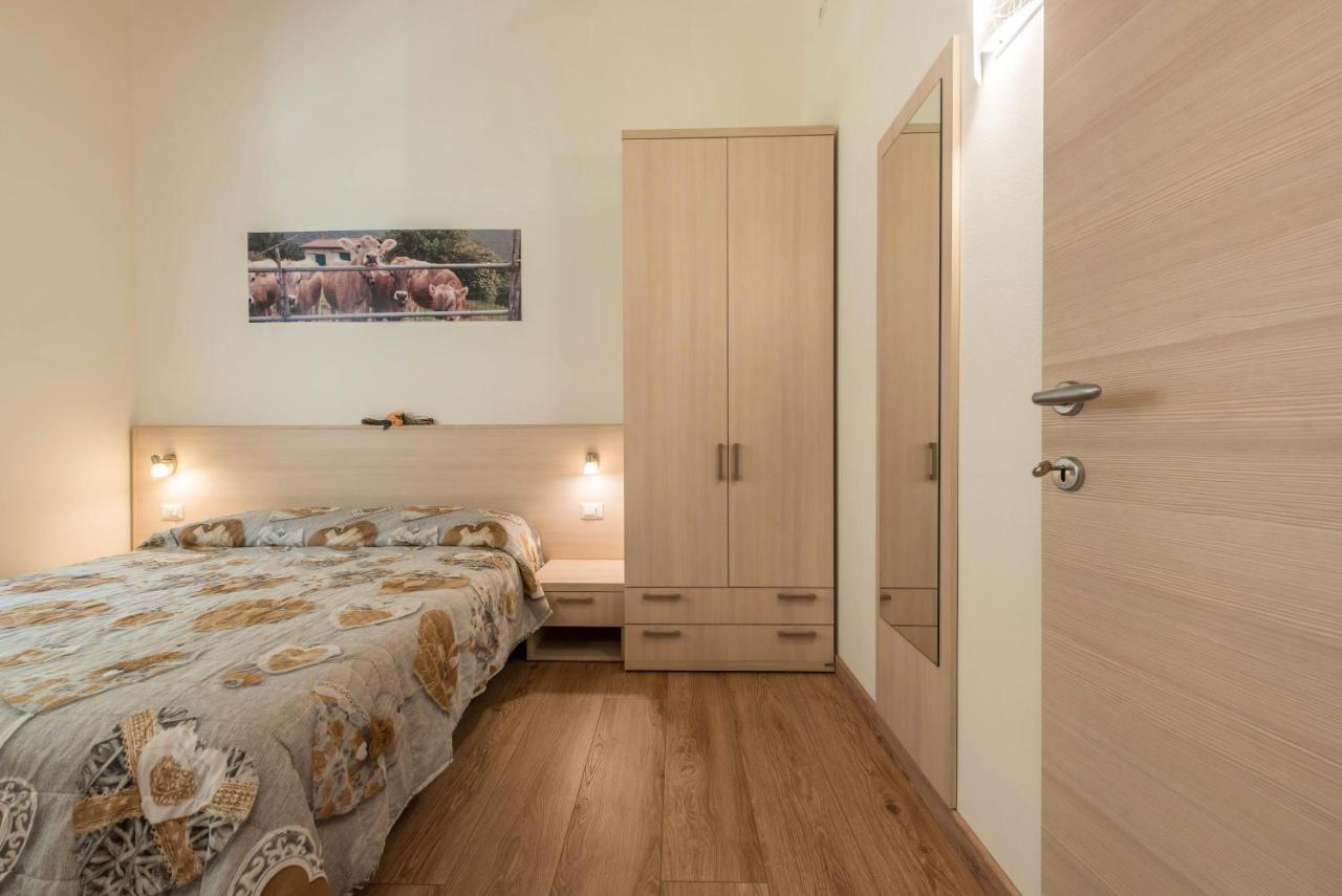 Nonno Bigi Tulipano Apartment Tremosine ภายนอก รูปภาพ