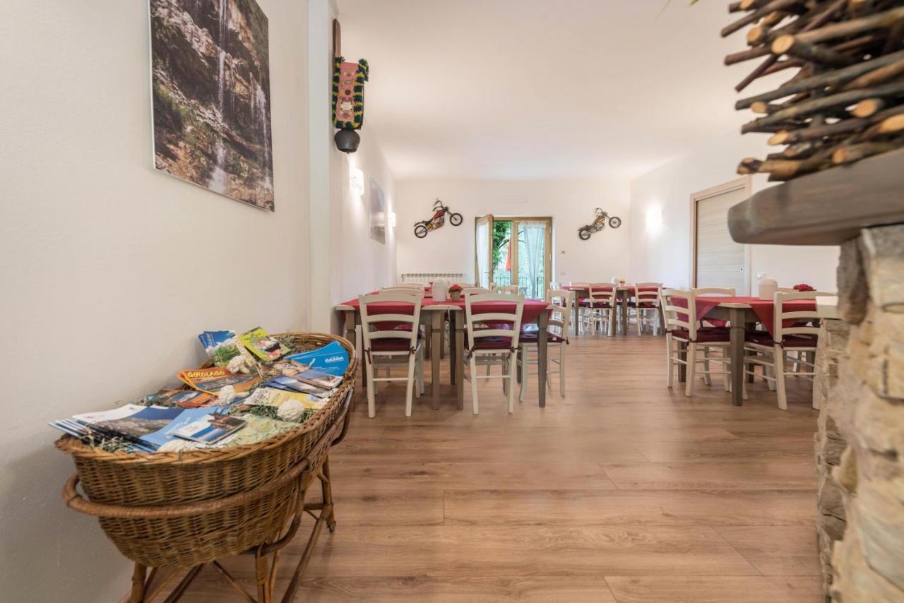 Nonno Bigi Tulipano Apartment Tremosine ภายนอก รูปภาพ