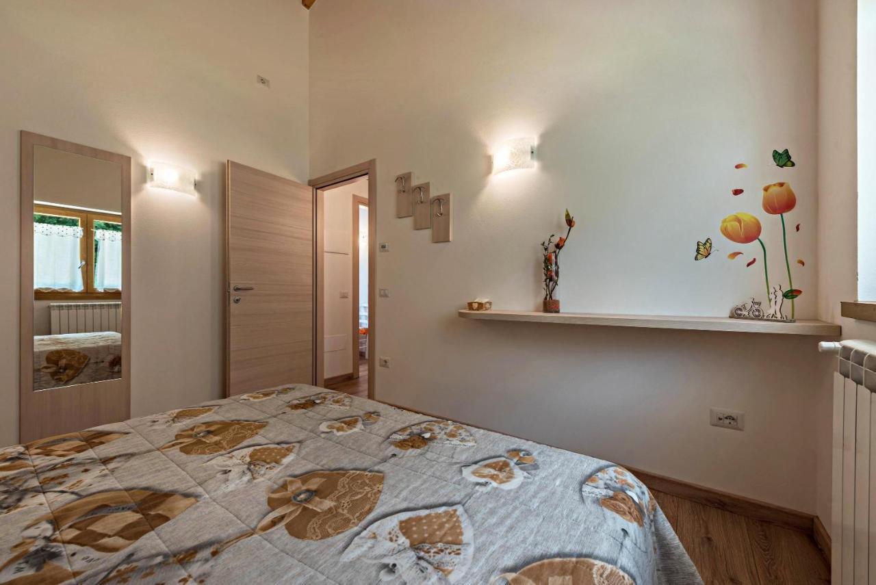 Nonno Bigi Tulipano Apartment Tremosine ภายนอก รูปภาพ