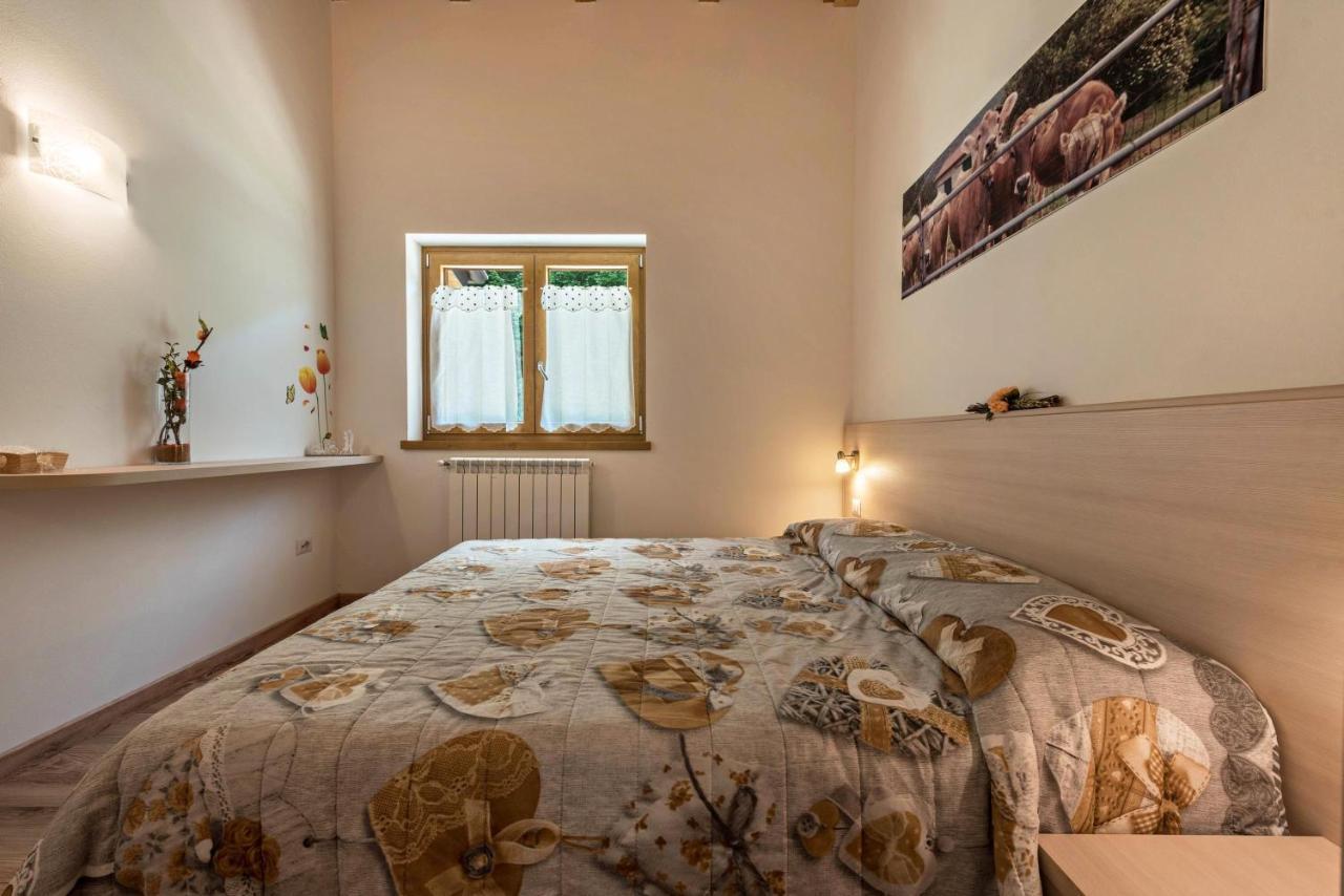 Nonno Bigi Tulipano Apartment Tremosine ภายนอก รูปภาพ
